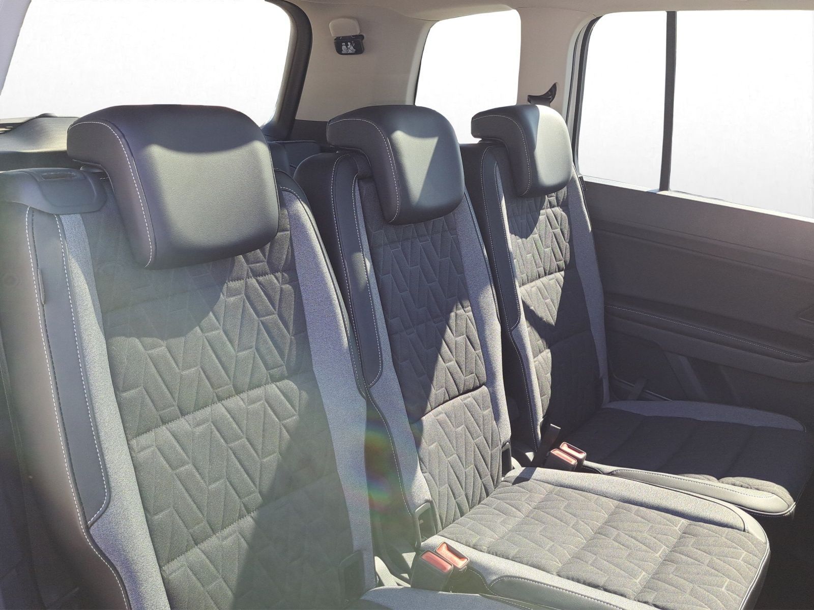 Volkswagen Touran - Bild 16