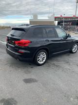 BMW X3 xDrive20d Leder AHK Navi 104TKM, 8 fach  - BMW: X 10