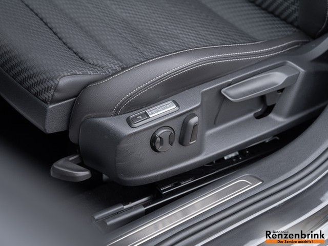 Passat Variant Business TDI DSG R-Line HUD Kamer