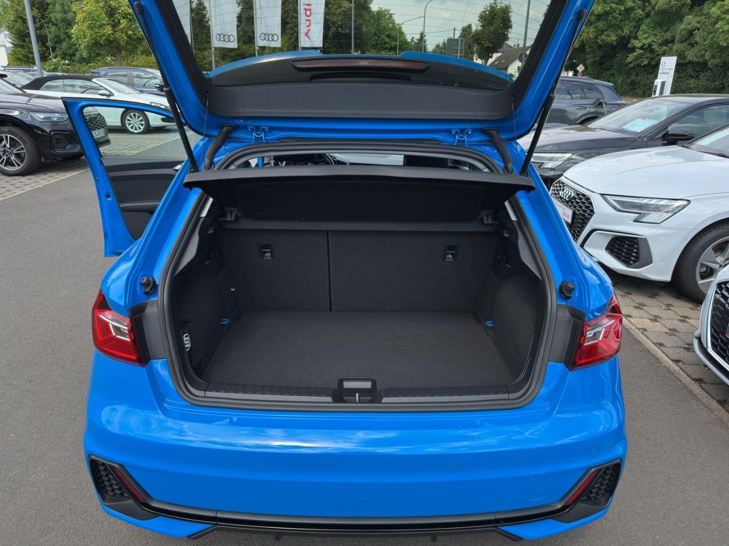 Fahrzeugabbildung Audi A1 Sportback S line
