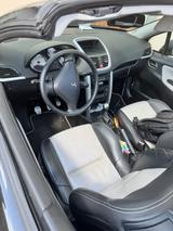 Peugeot 207 CC Black & White Edition 120 Black & Whi... - gebrauchte Peugeot 207 aus dem Jahr 2010