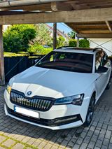 Skoda Superb 1.4 TSI iV DSG SPORTLINE COMBI SPORTLINE