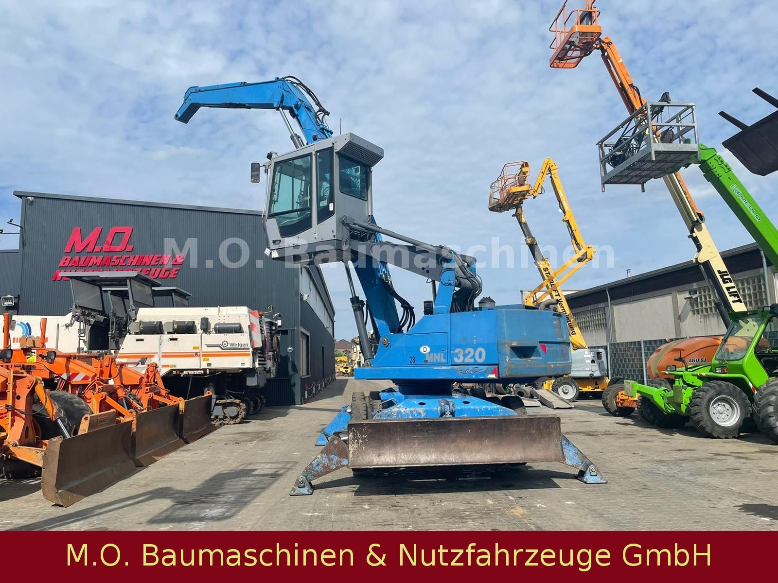 Fahrzeugabbildung Terex Fuchs MHL 320 / ZSA /