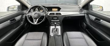 Mercedes C 200 - 3