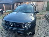 Dacia Duster 1.2 TCe 125 S & S 2x4 Blackshadow Bla... - Dacia Duster Blackshadow mit Benzin-Antrieb