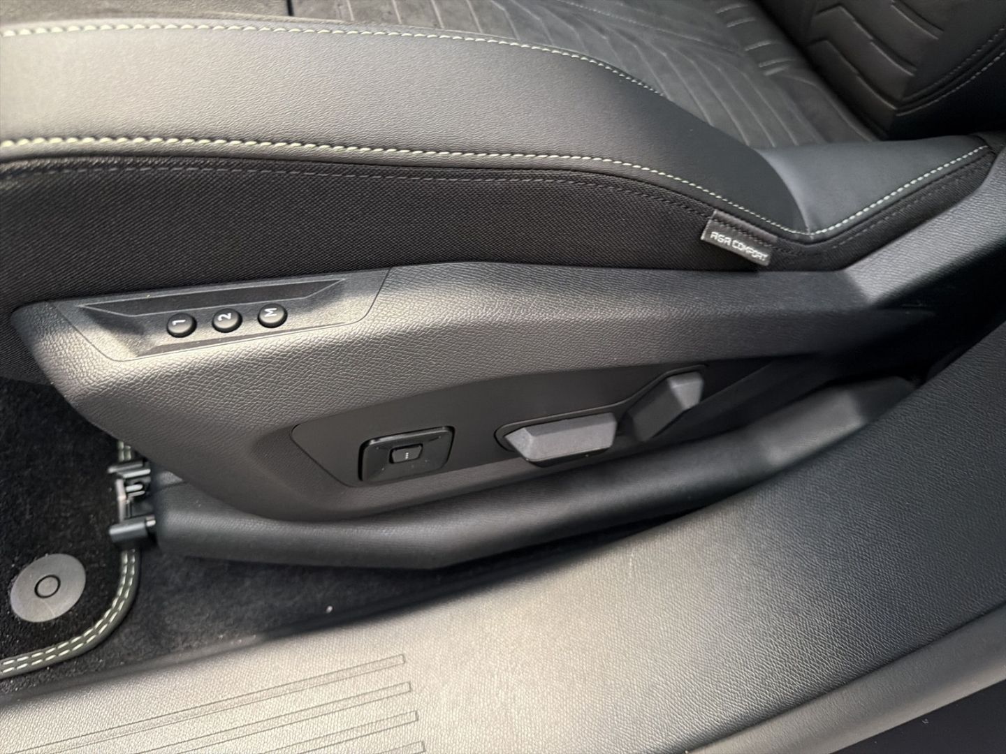 Peugeot 3008 - Bild 22