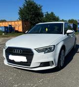 Audi A3 30 TDI sport Sportback weiß