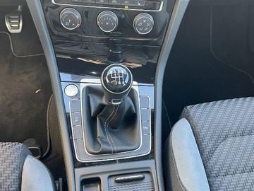 Bild 7 VW Golf 1,5 TSI BMT R-Line - Bluetooth - SHZ - 8-fa