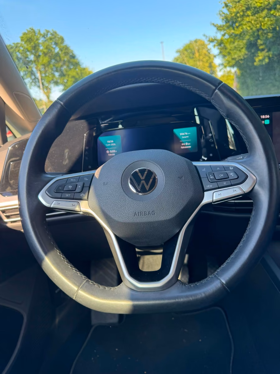 Volkswagen Golf VIII Lim. Life eTSI, миниатюра 13