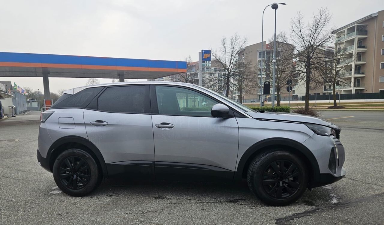 Peugeot 3008 BlueHDi 130 S&S EAT8 Allure Pack Pe imagem 3