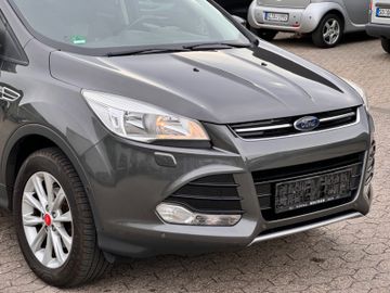 Ford Kuga - 2