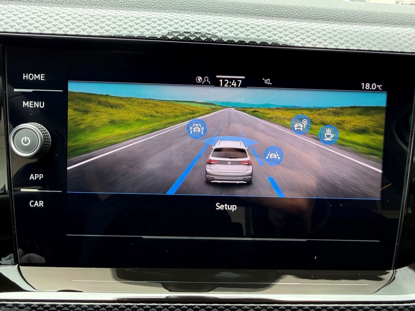 Fahrzeugabbildung Volkswagen Taigo Life Spring 1.0 TSI DSG Digitales Cockpit