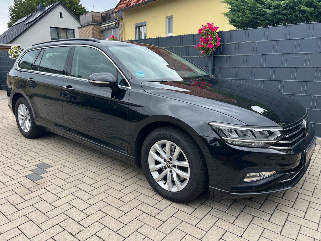 Image of Volkswagen Passat Variant