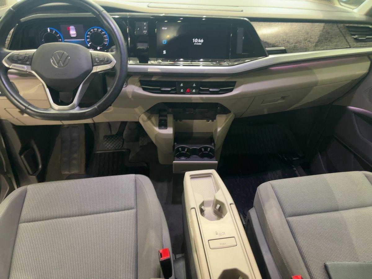 Volkswagen T7 Multivan 1,4 TSI Hybrid DSG "Life" Navi PDC S