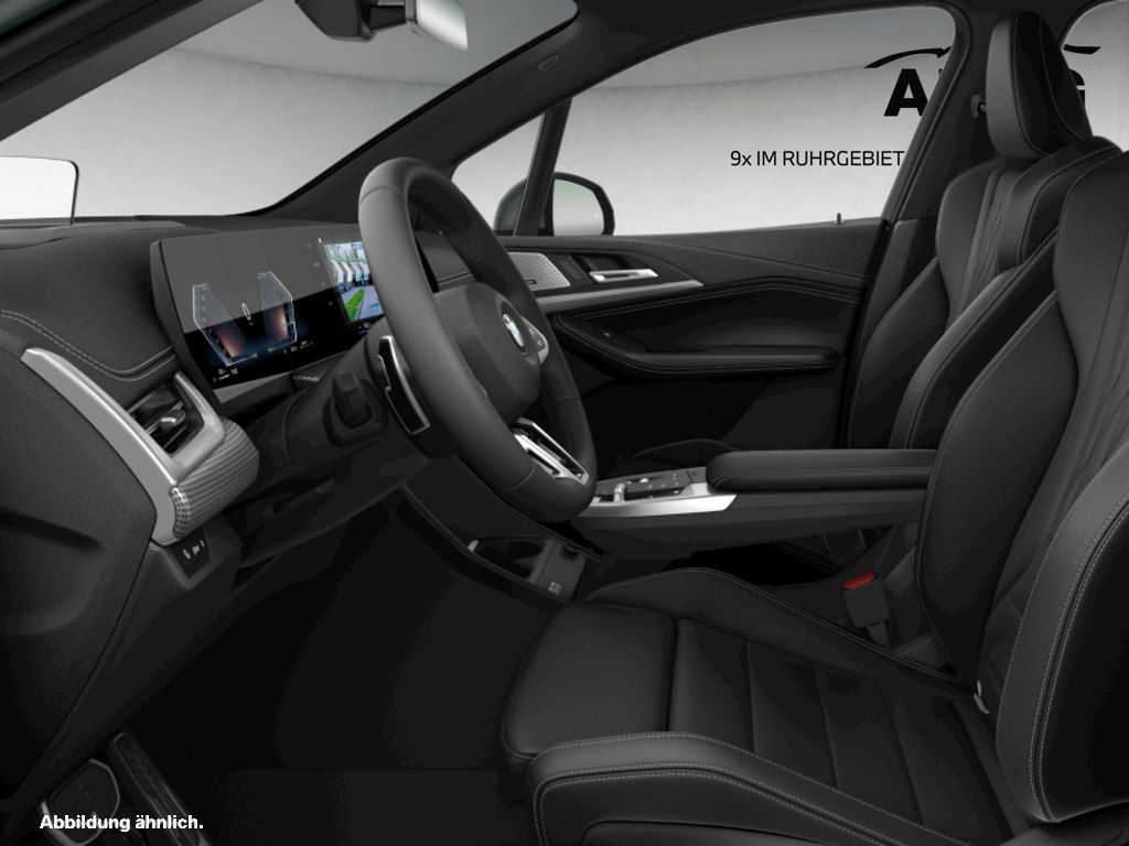 BMW 223 Active Tourer - Bild 3