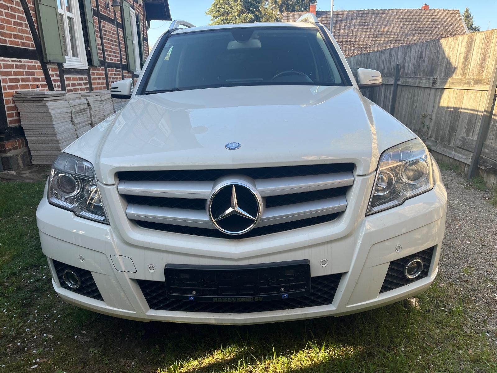 Mercedes-Benz GLK 200 CDI AHK 8xRäder Navi Shz Kamera
