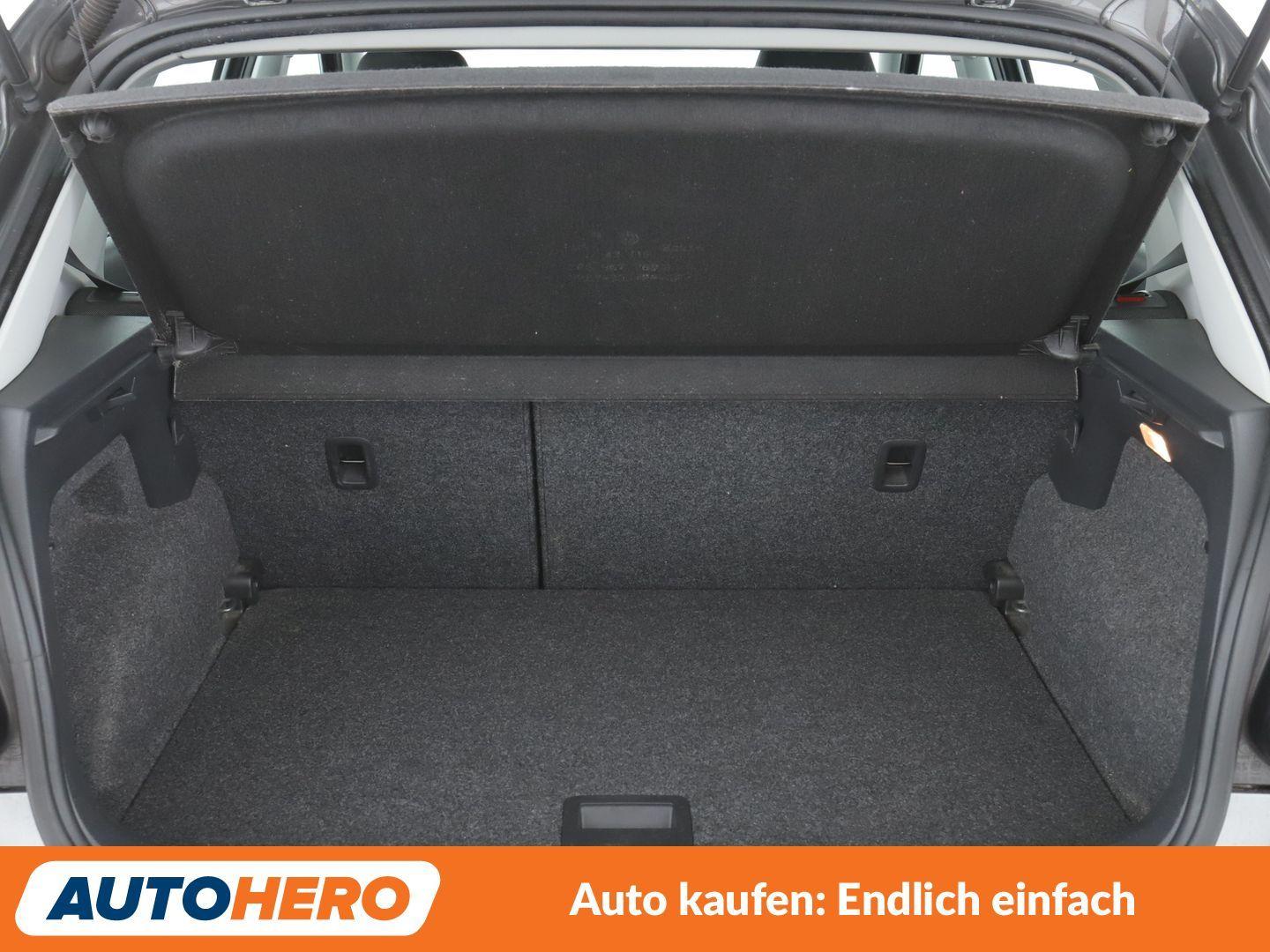 Volkswagen Polo 1.2 TSI Comfortline BMT Aut.*TEMPO*PDC*SHZ*