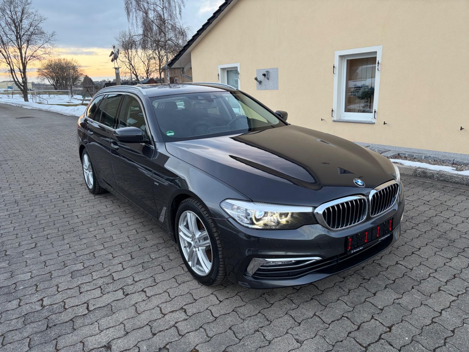 BMW 540 d xDrive Luxury Line Viele Extras