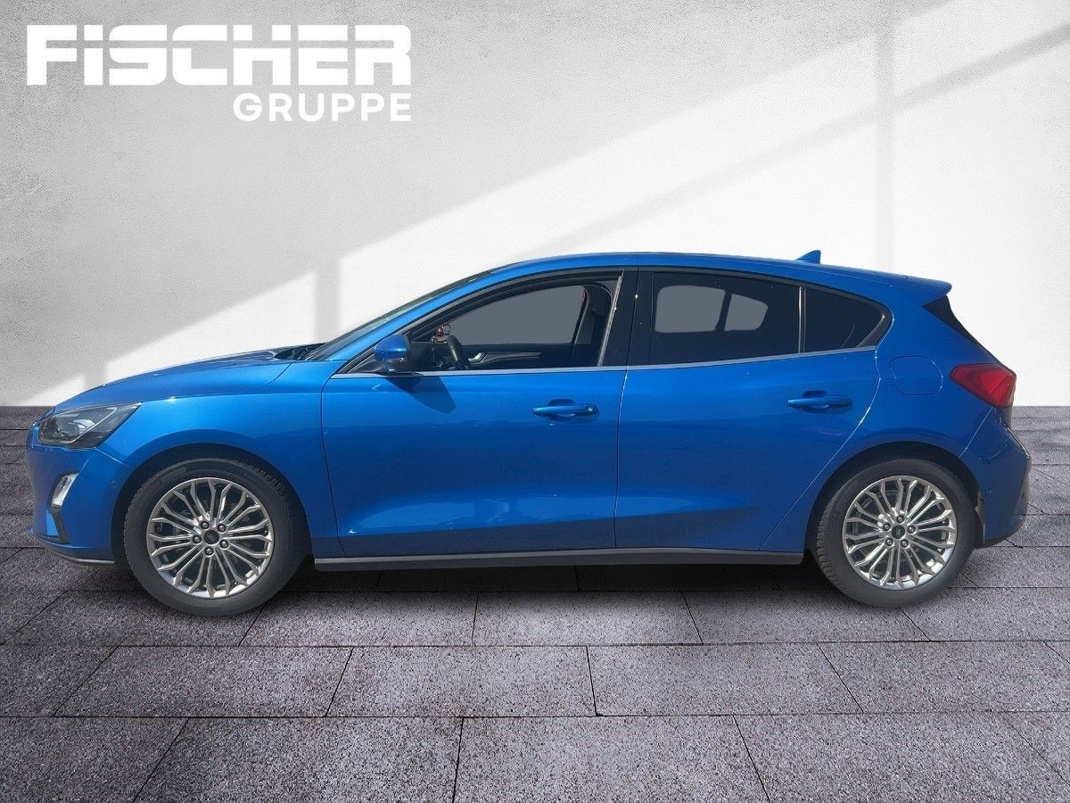 Fahrzeugabbildung Ford Focus Titanium 1.5 Eco Boost Kamera ACC