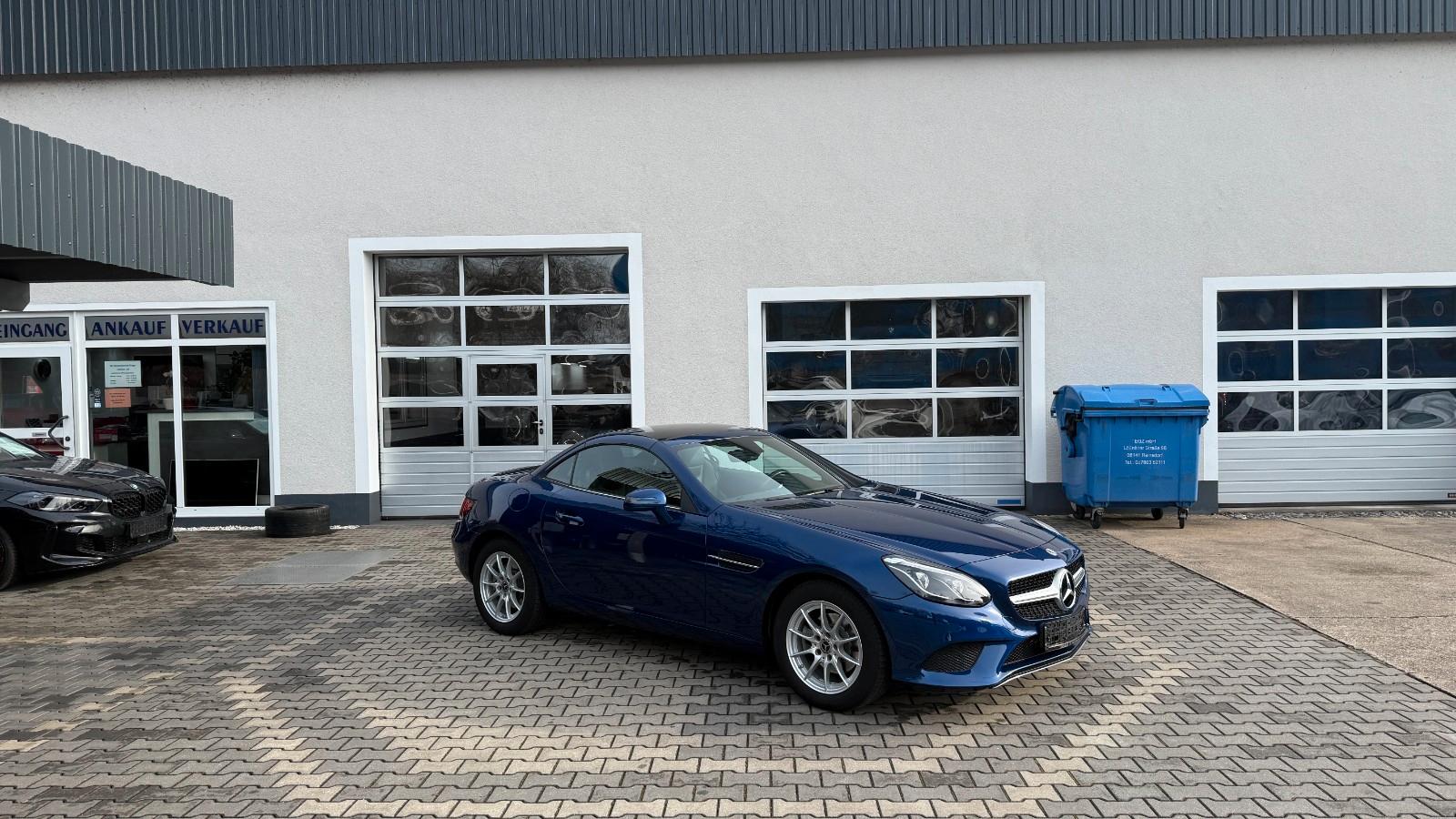 Mercedes-Benz SLC 180 Roadster LED Autom