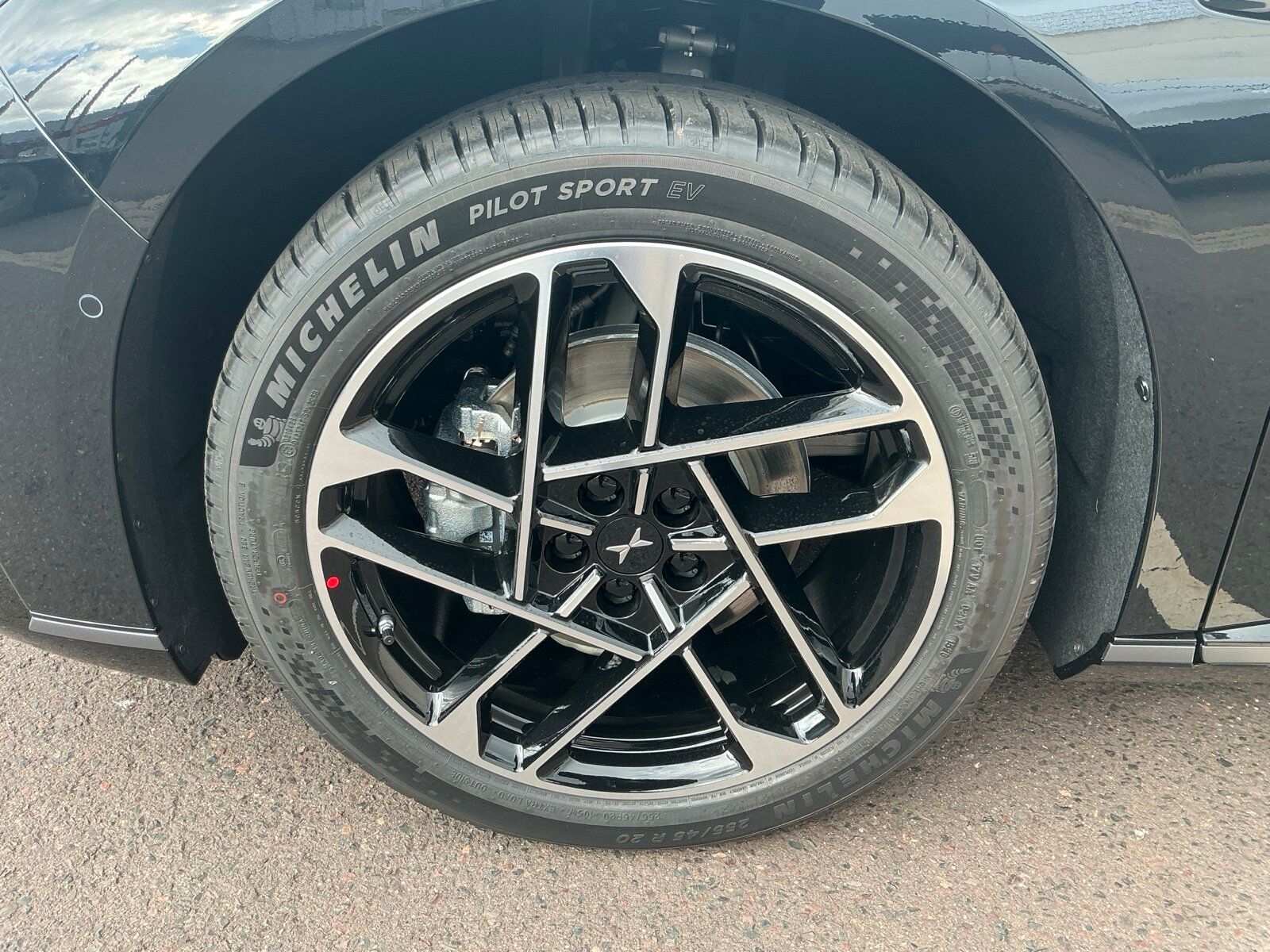 XPENG P7