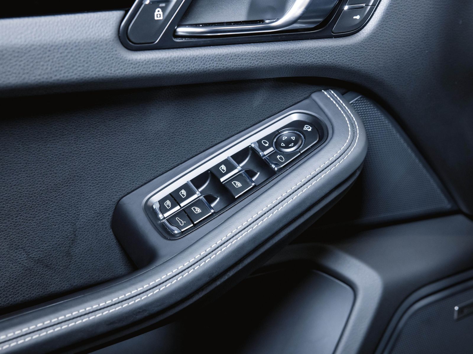 Porsche Macan S Panoramadach Standheizung foto 23