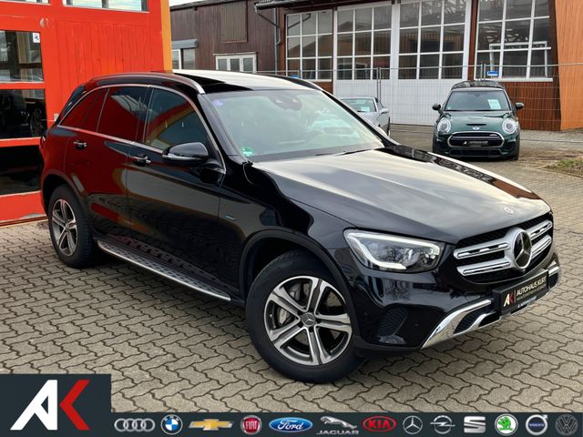 Mercedes-Benz GLC 300de 4Matic/ACC/AHK/DAB/PANO/RFK/BT/LED/8-f