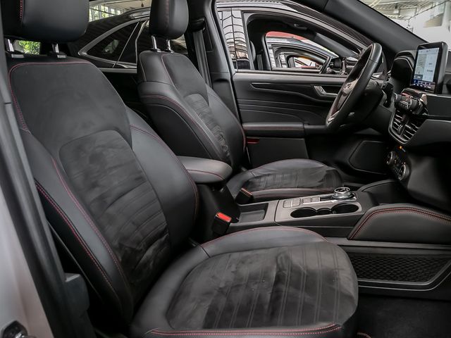 Ford Kuga 2.5 Plug-In Hybrid ST-Line X Stauassistent
