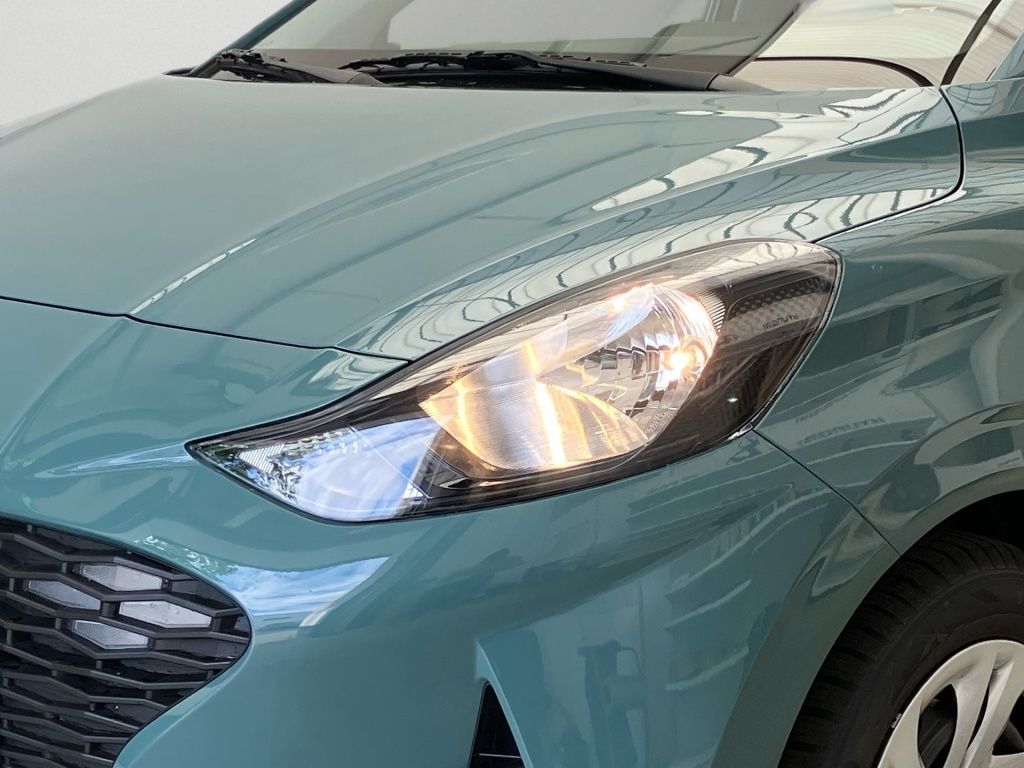 Fahrzeugabbildung Hyundai i10 1.0 Select Facelift Fernlichtass. Kam. Navi