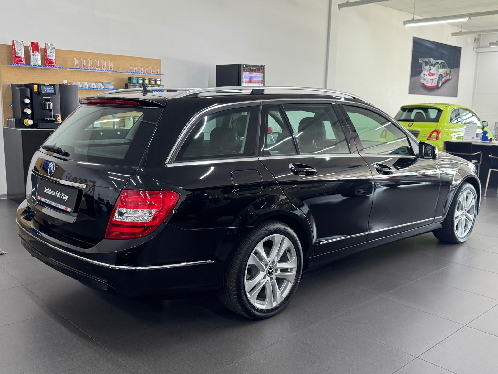 Mercedes-Benz C 180 T-Modell U-FREI/TOP!/Letzte Gelegenheit!