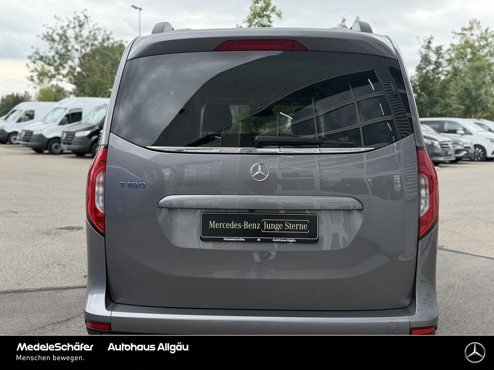 Mercedes-Benz T-Klasse T 180 Progressive LED CARPLAY 17-ZOLL SCHECKHEFT, миниатюра 3