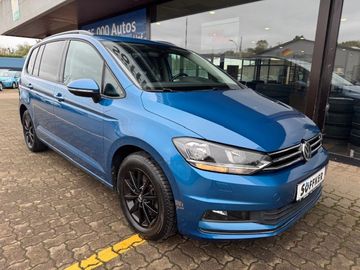 Bild 2 VW Touran Comfortline 1.4 TSI AHK Navi Rear View