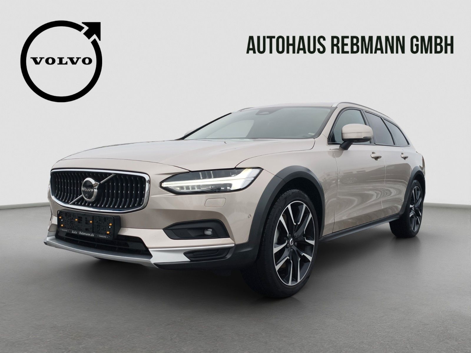 Volvo V90 Cross Country B5 Ultimate*360°Standh*AHK*SD