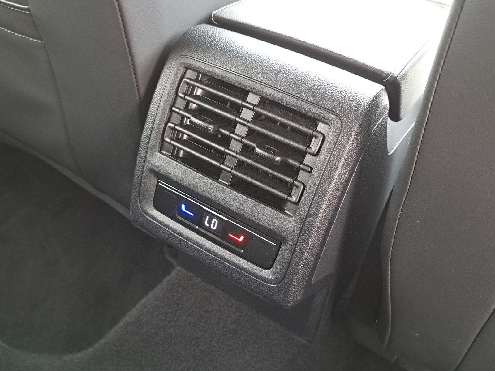 Volkswagen Golf 1.5 eTSI Goal IQ.LIGHT*AHK*ACC*RFK*Digital, миниатюра 17
