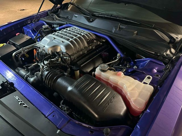 Dodge Challenger Hellcat aus Sammlung Schalter 1740KM!