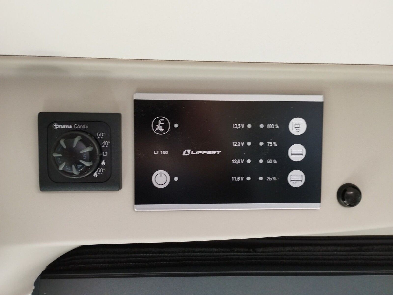 Fahrzeugabbildung Sunlight Adventure Cliff 602 Automatik, Dörr Edition, LTE