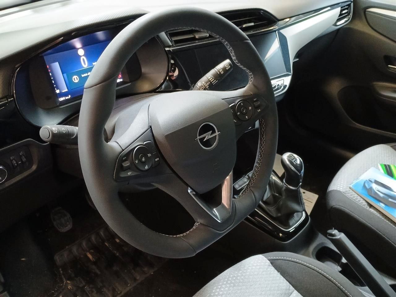 Fahrzeugabbildung Opel Corsa F 1.2 FACELIFT NAVI/LED/KAMERA/VIRTU./DAB+