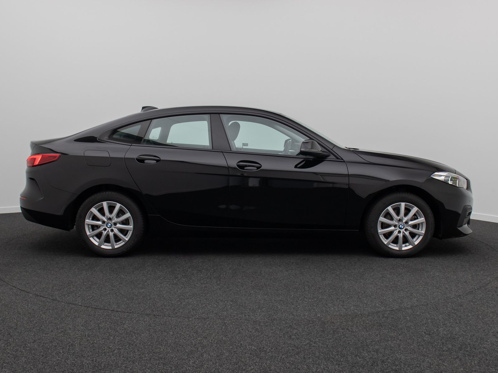 Fahrzeugabbildung BMW 218i Gran Coupé DAB GeschwindigReg PDC CockpitPr