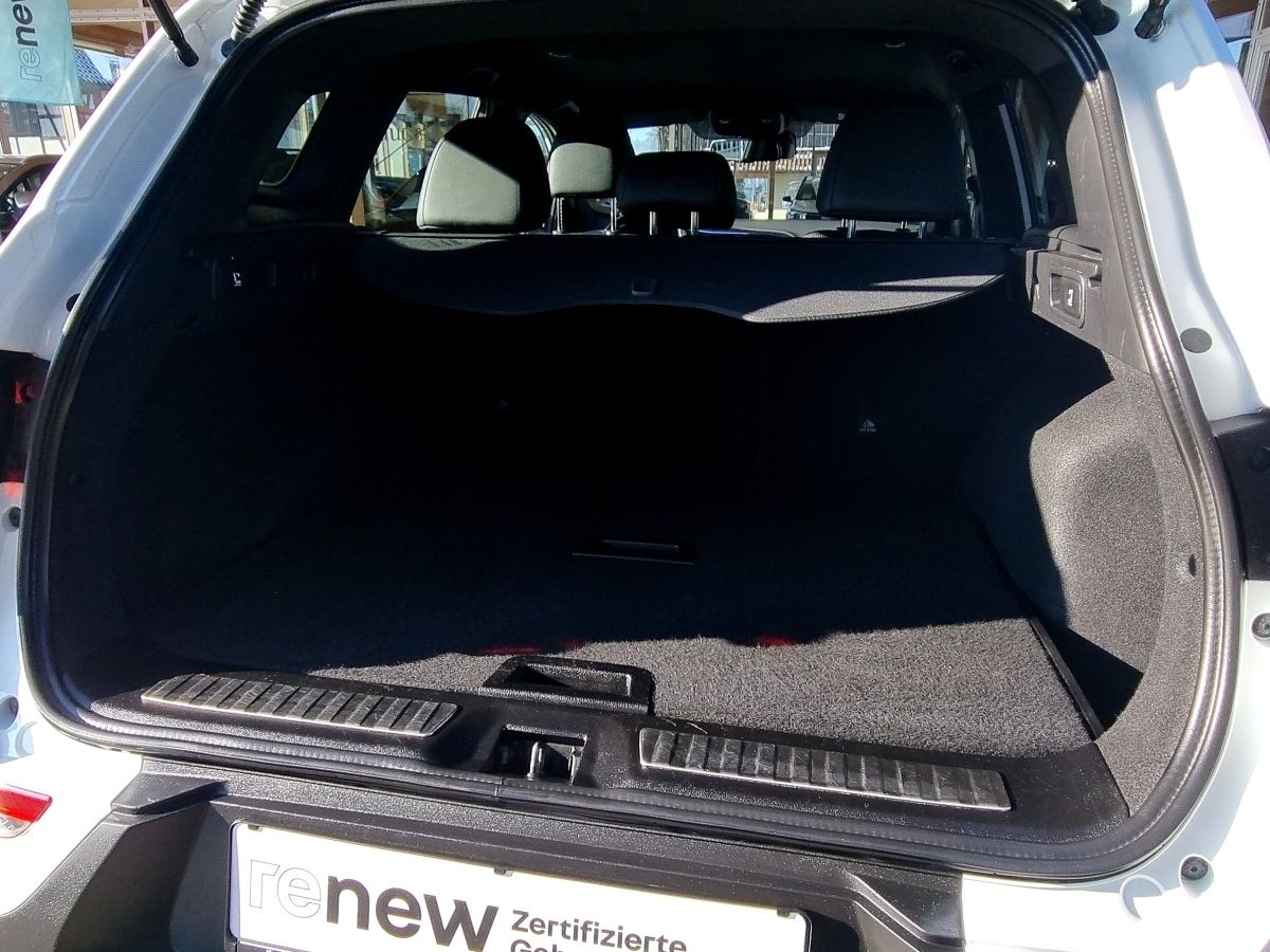 Fahrzeugabbildung Renault Kadjar Black Edition TCe 160 EDC
