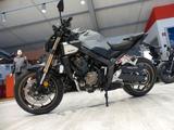 Honda CB650R mit ABS und E-Clutch incl. Anlieferung - Offers