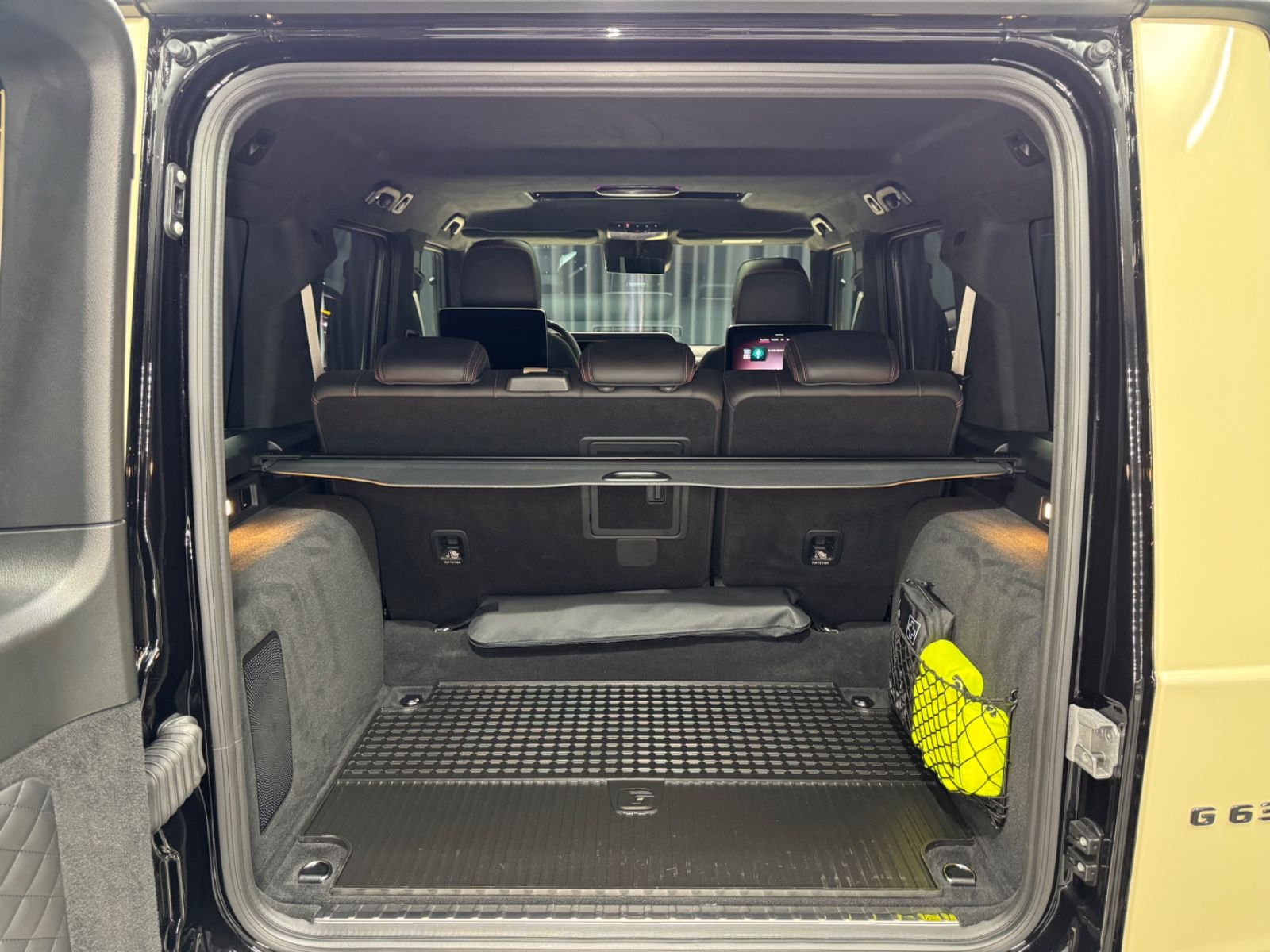 Fahrzeugabbildung Mercedes-Benz G 63 AMG|A22|CARBON|PT3|MASSAGE|KEYLESS|AHK|MY25