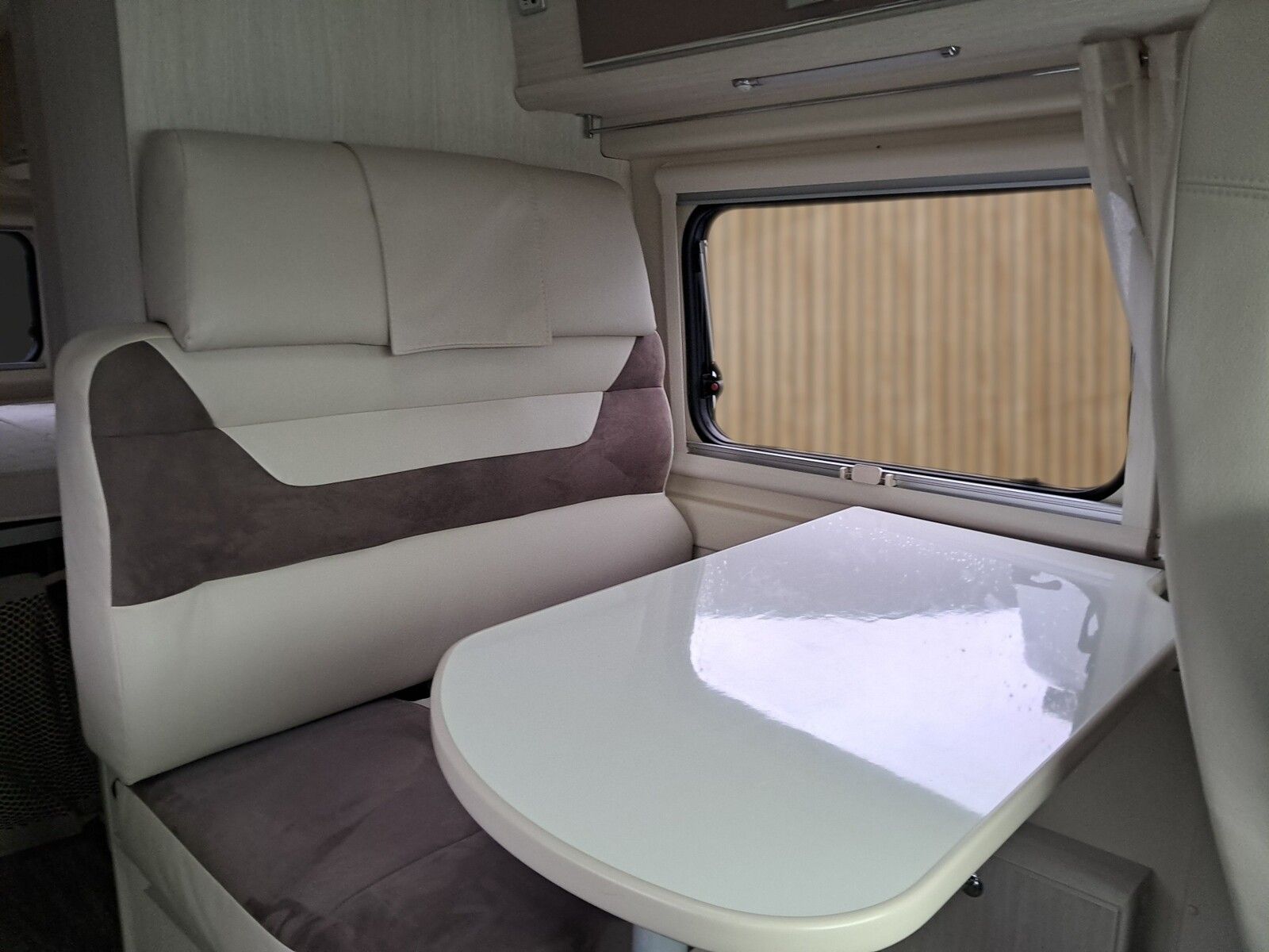 Fahrzeugabbildung Chausson Twist V594  Limited Navi,RK,Markise