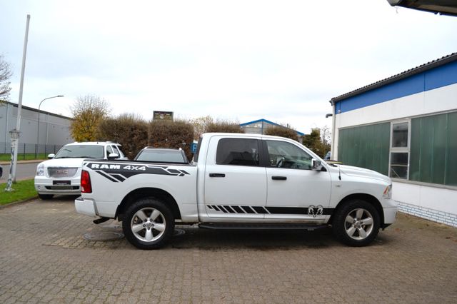 Dodge RAM 1500  3.6L V6  24V - AWD