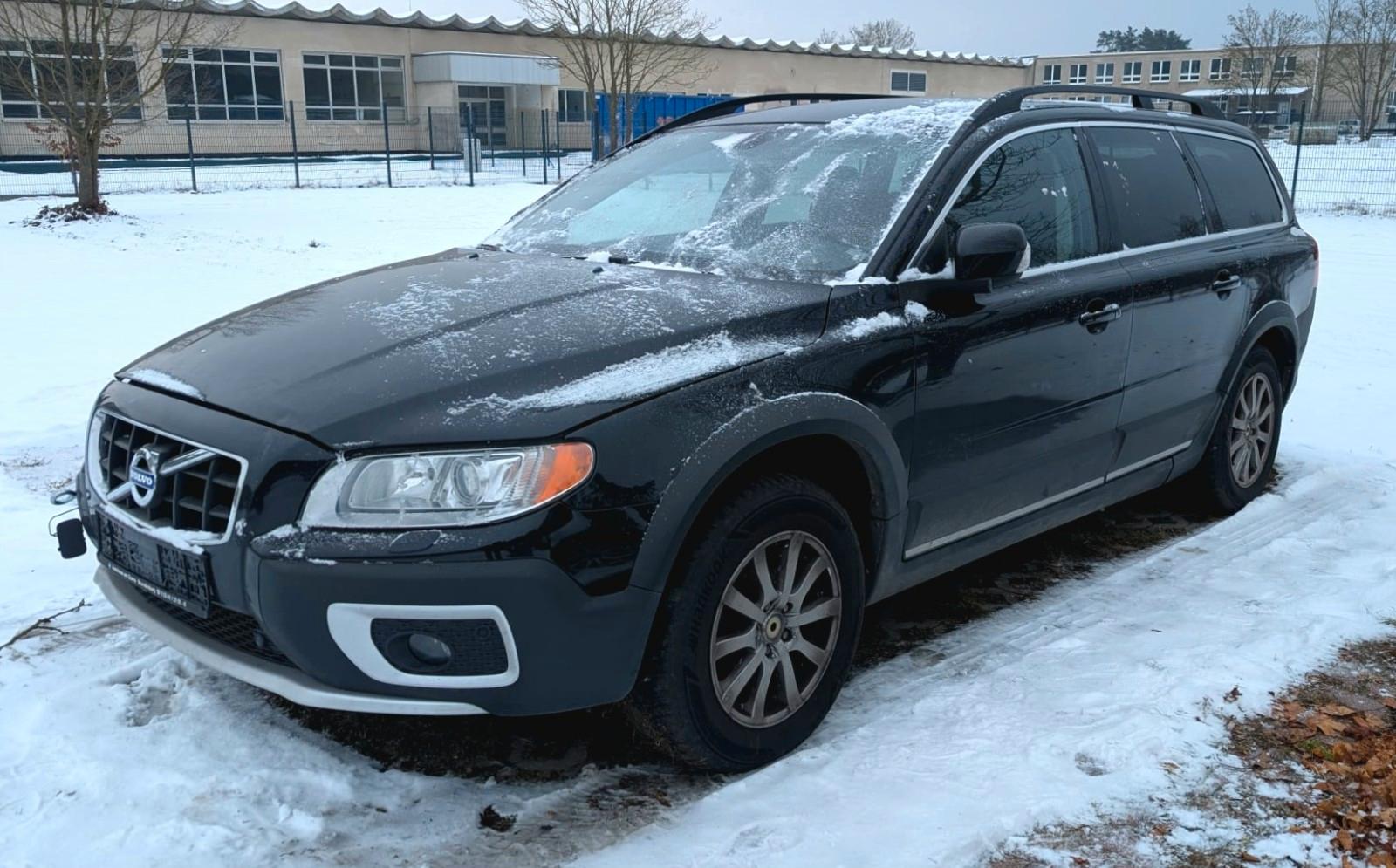 Volvo XC 70 2,4 AWD Summum