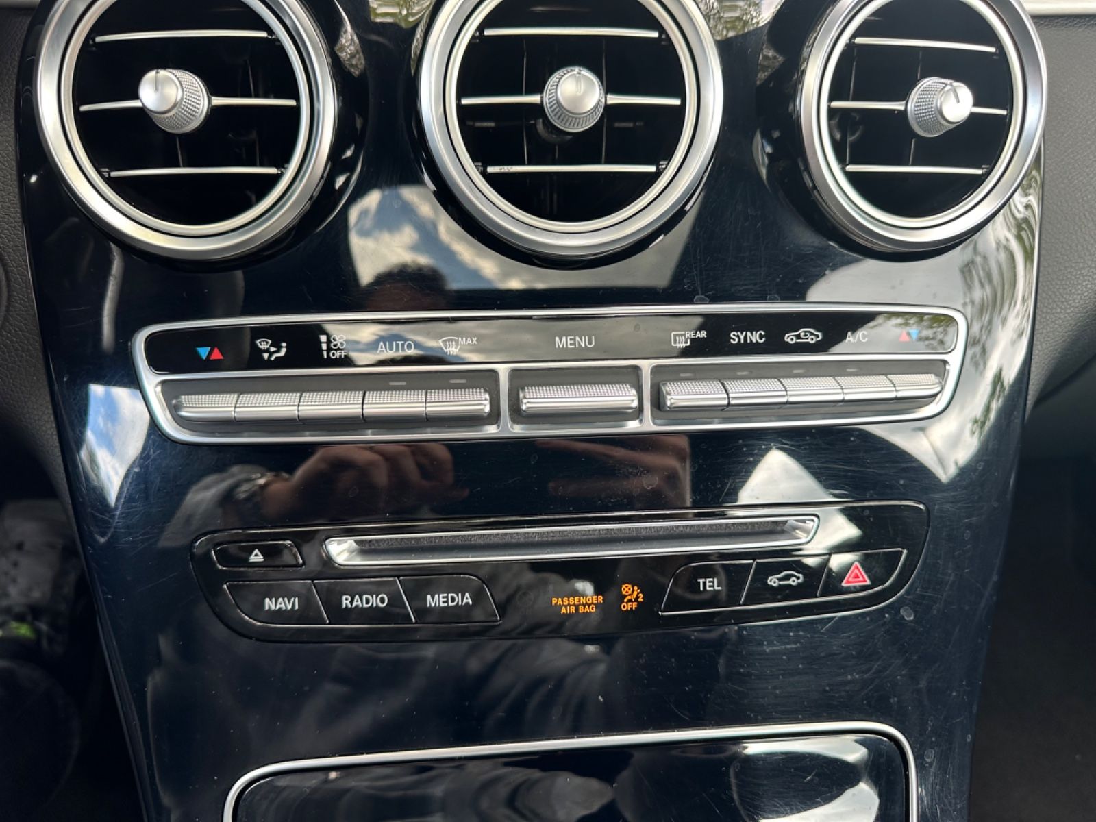 Fahrzeugabbildung Mercedes-Benz GLC 300 Coupe 4Matic*AMG*360°Kam*Totwinkel*
