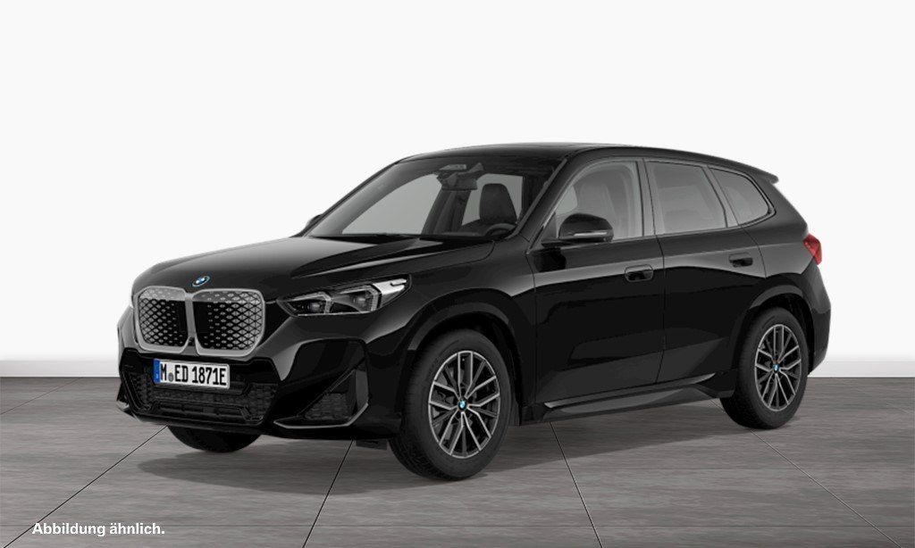 Image of BMW iX1