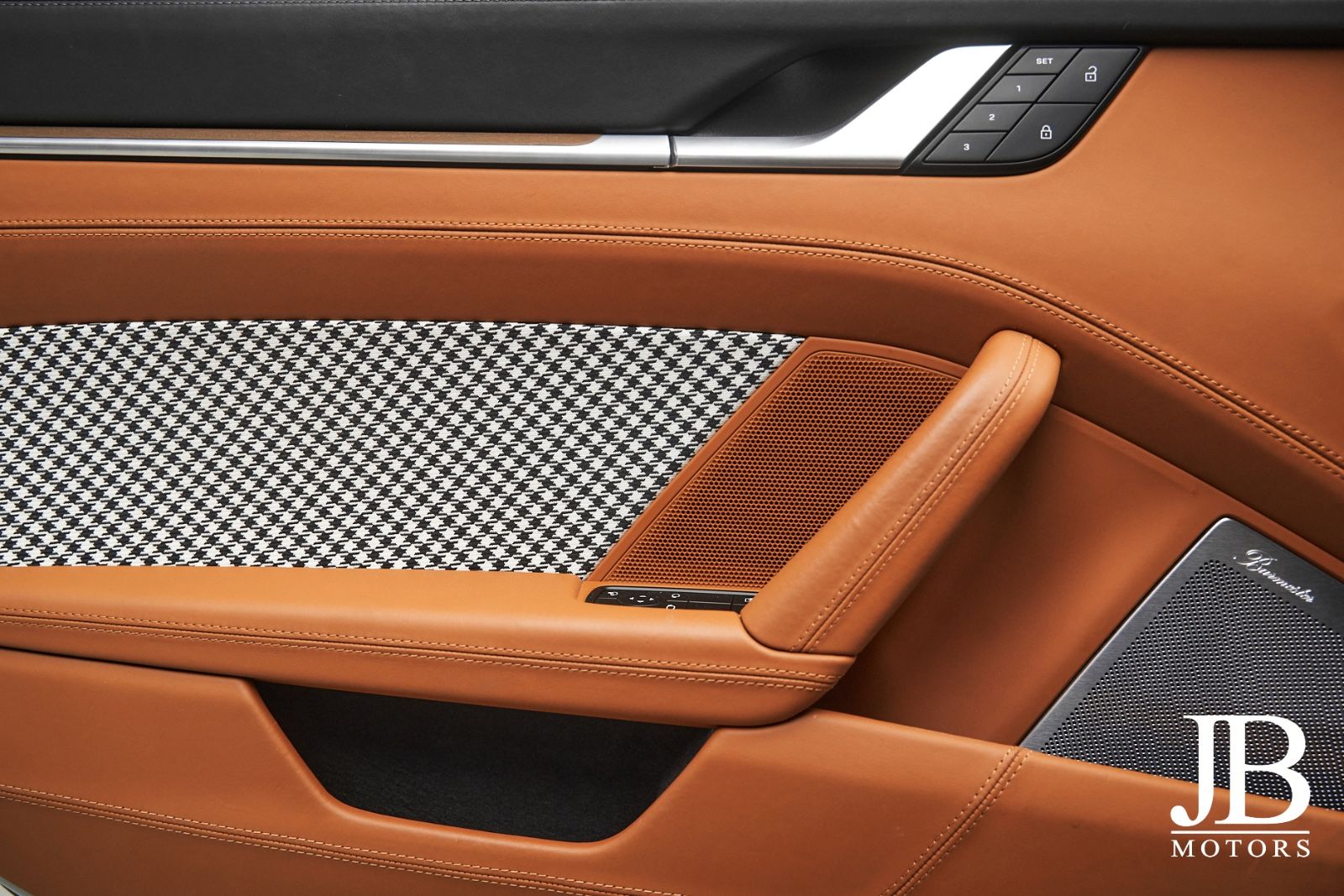 Fahrzeugabbildung Porsche 992 Sport Classic Burmester Lift Cognac 360° LED