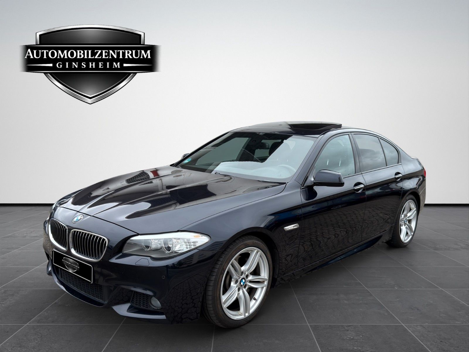 BMW BMW 528i F10 M-PAKET GEPFLEGT FAHRSPASS PUR!