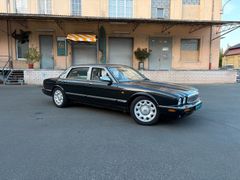Fahrzeugabbildung Jaguar Daimler 4.0 Super V8 *MwSt. / LWB / Voll*