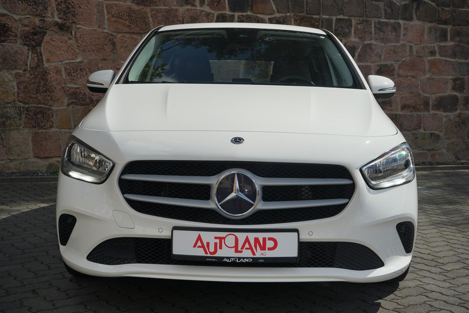 Mercedes-Benz B200 7G-DCT LED Tempomat Sitzheizung Teilleder